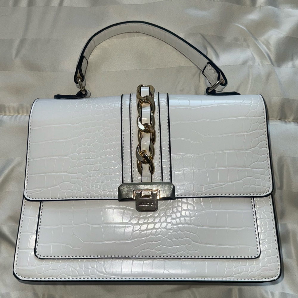 Elegant White Croc-Embossed Tote Bag